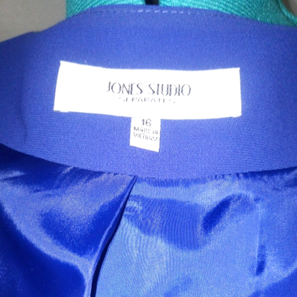 Jones Studio 3/4 Sleeve Blazer in Deep Purple Sz 16 - Picture 3 of 16